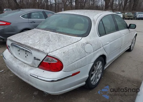 2000 Jaguar S-Type 3.0L V6 from USA, damaged, VIN SAJDA01C9YFL35954